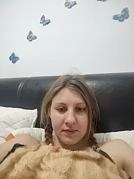 Snapshot of SandyCassie chatting on 16, 10, 2025 SandyCassie online show from 16, 10, 2025