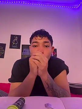 Snapshot of Yeyei77 chatting on 9, 11, 2025 Yeyei77 online show from 9, 11, 2025