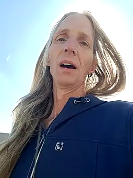 Cheryl F online show from 22, 4, 2026