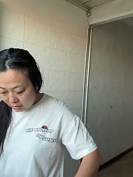 aini-maili online show from 22, 10, 2025