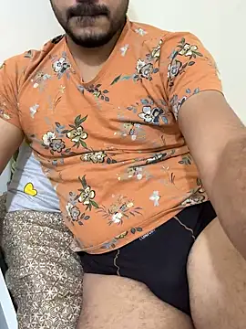 Handsome8677 online show from 16, 11, 2025