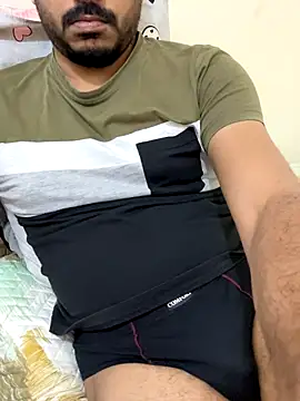 Snapshot of Handsome8677 chatting on 22, 12, 2025 Handsome8677 online show from 22, 12, 2025