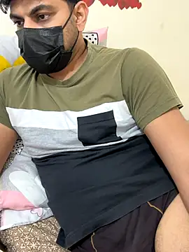 Snapshot of Handsome8677 chatting on 7, 1, 2026 Handsome8677 online show from 7, 1, 2026