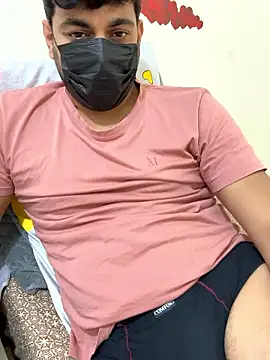 Snapshot of Handsome8677 chatting on 8, 1, 2026 Handsome8677 online show from 8, 1, 2026