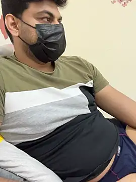 Snapshot of Handsome8677 chatting on 11, 1, 2026 Handsome8677 online show from 11, 1, 2026