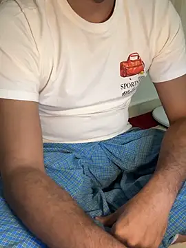 Snapshot of Handsome8677 chatting on 28, 3, 2026 Handsome8677 online show from 28, 3, 2026