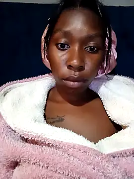 Snapshot of sexysmalldaily04 chatting on 25, 11, 2025 sexysmalldaily04 online show from 25, 11, 2025