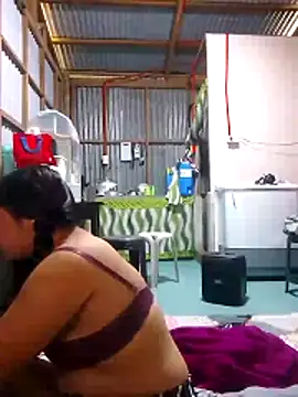 XxxHotCouples4u online show from 5, 11, 2025