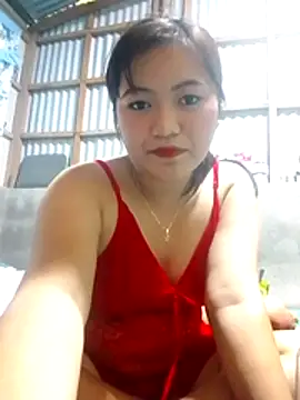 XxxHotCouples4u online show from 4, 12, 2025