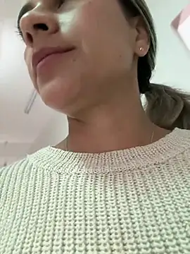 valentina herrrera online show from 9, 4, 2026