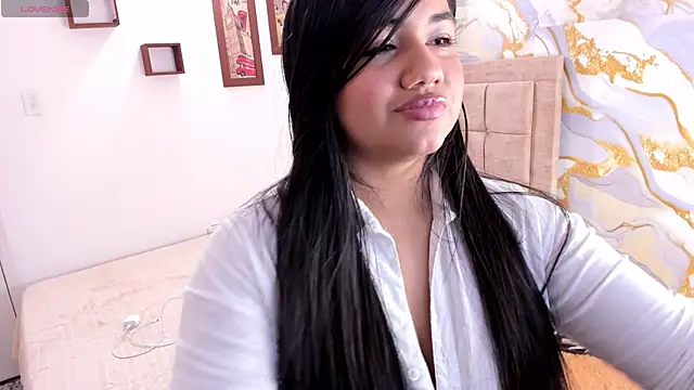Snapshot of Rania_adi chatting on 17, 10, 2025 Rania adi online show from 17, 10, 2025