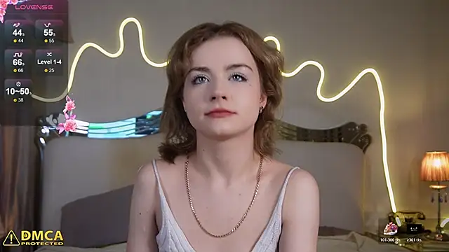 Snapshot of little__emily chatting on 19, 10, 2025 little emily online show from 19, 10, 2025