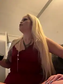 CherryXOX- online show from 9, 1, 2026