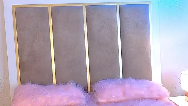 Elizabeth bennett 6 online show from 15, 11, 2025