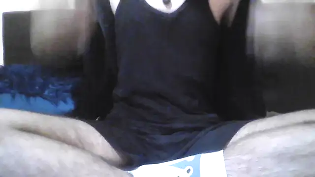 esmermoon online show from 31, 10, 2025