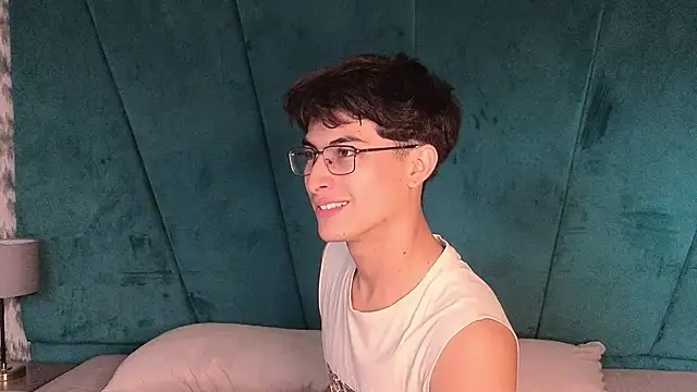 Aaron Eze online show from 27, 2, 2026