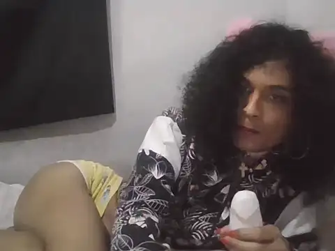 MorenaBellakita online show from 17, 10, 2025