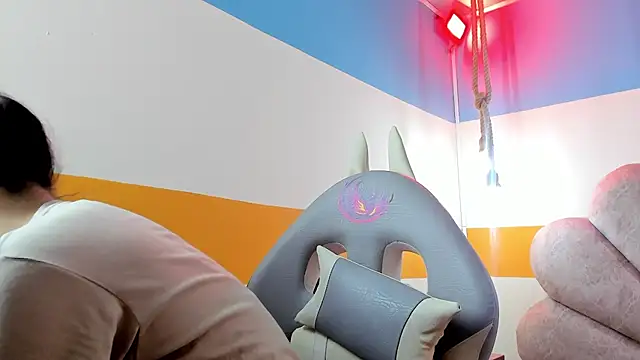 Snapshot of moon_winy chatting on 25, 10, 2025 moon winy online show from 25, 10, 2025