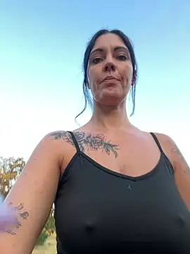 DarkestDreamxox online show from 9, 7, 2026