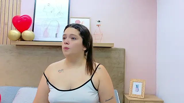 Tessa Stone online show from 28, 2, 2026