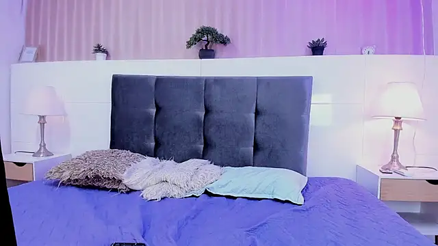 Anto Nella  online show from 16, 10, 2025