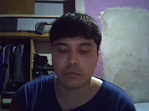 Snapshot of CuteAlexBoy chatting on 17, 10, 2025 CuteAlexBoy online show from 17, 10, 2025