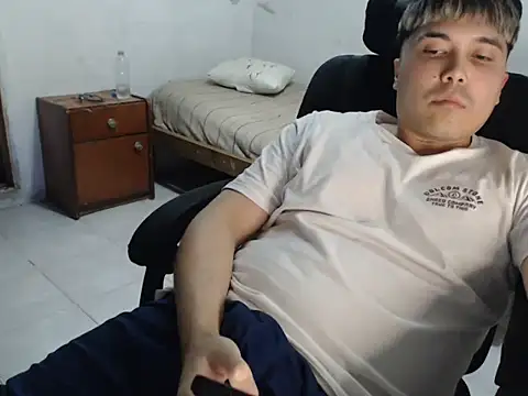 CuteAlexBoy online show from 15, 5, 2026