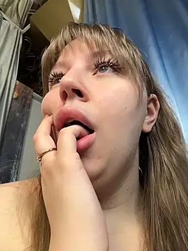 Anna Lov  online show from 12, 3, 2026