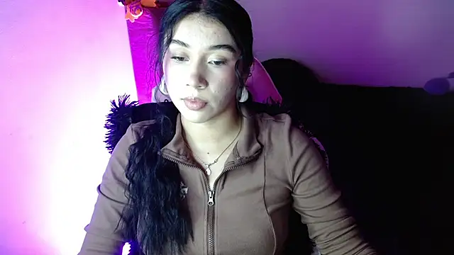 Snapshot of kathy_de chatting on 30, 6, 2026 kathy de online show from 30, 6, 2026
