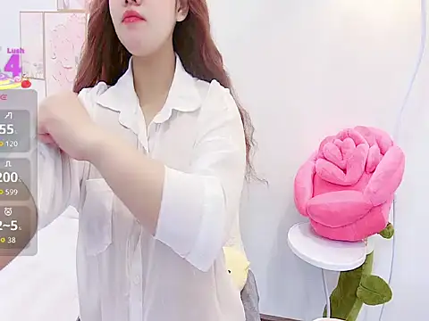 Snapshot of amaya-2299 chatting on 8, 11, 2025 amaya-2299 online show from 8, 11, 2025