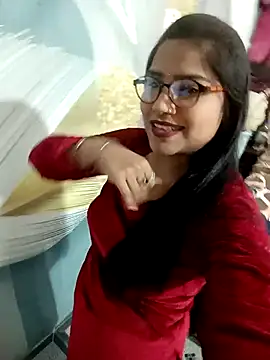 Vanshika1432 online show from 14, 11, 2025