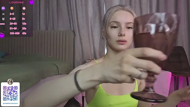 Sunshine agata online show from 18, 7, 2026