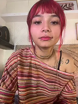 Snapshot of Emma_duff chatting on 13, 6, 2026 Emma duff online show from 13, 6, 2026