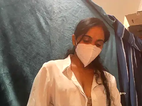 shainiasha1 online show from 27, 5, 2026