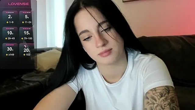 LexiSinnn online show from 13, 11, 2025