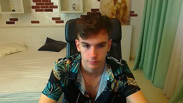 Snapshot of BradyFlint chatting on 4, 11, 2025 BradyFlint online show from 4, 11, 2025