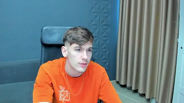 Snapshot of BradyFlint chatting on 8, 4, 2026 BradyFlint online show from 8, 4, 2026