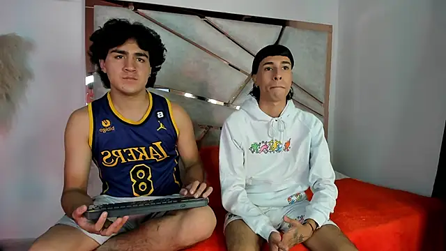 Snapshot of Kairos_xx chatting on 18, 10, 2025 Kairos xx online show from 18, 10, 2025