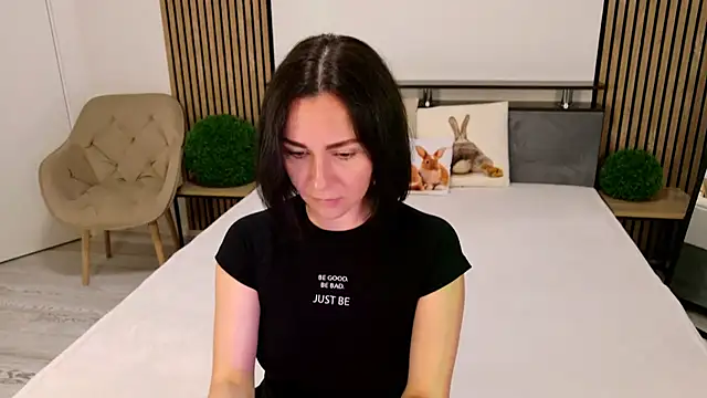 DitaNoir online show from 14, 7, 2026