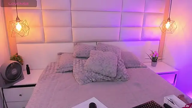 valentina clk online show from 9, 2, 2026