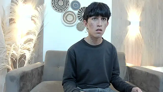 hoot booys  online show from 26, 11, 2025