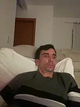 leozin01 online show from 3, 5, 2026
