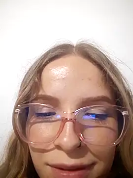 bambiluly online show from 19, 10, 2025