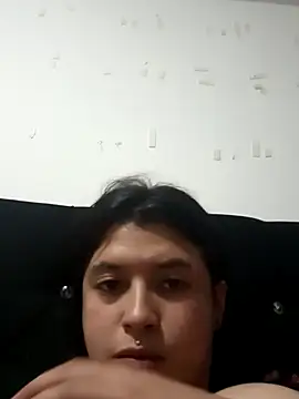 petite coral online show from 14, 1, 2026