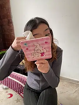 MiaaCute- online show from 9, 7, 2026