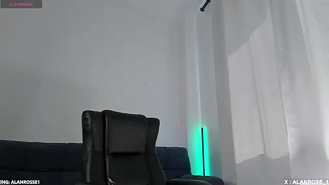 Snapshot of AlanRose01 chatting on 24, 10, 2025 AlanRose01 online show from 24, 10, 2025