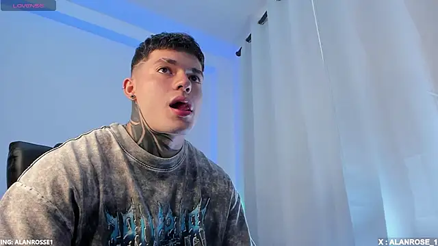 Snapshot of AlanRose01 chatting on 31, 10, 2025 AlanRose01 online show from 31, 10, 2025