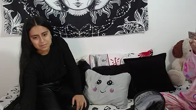 emily n abby online show from 27, 10, 2025