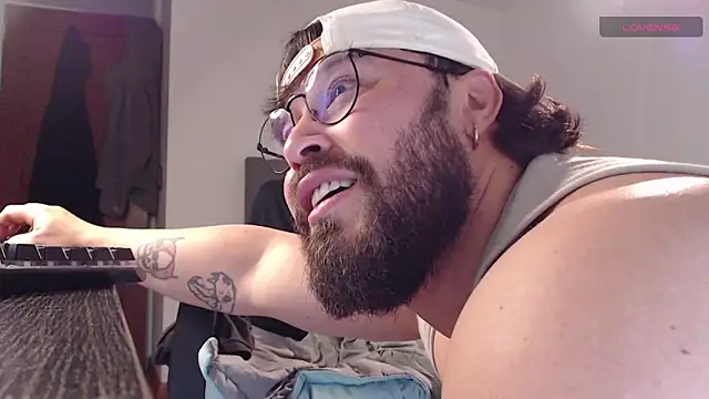 SugaredDigit online show from 4, 4, 2026