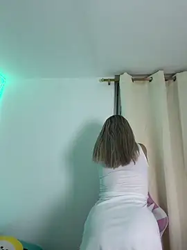  Alicee 1 online show from 5, 11, 2025